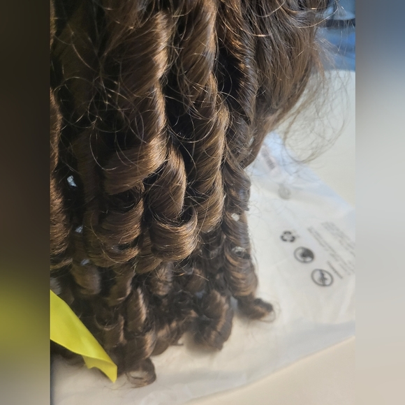 Disney Beauty & the Beast Princess Belle Wig Brown w/ yellow ribbon - Picture 8 of 8